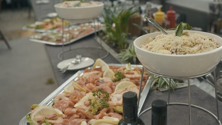 “Bruncher, oui. Mais avec esthétique.”